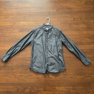 PD&C Men’s Medium Gray Button Down Shirt